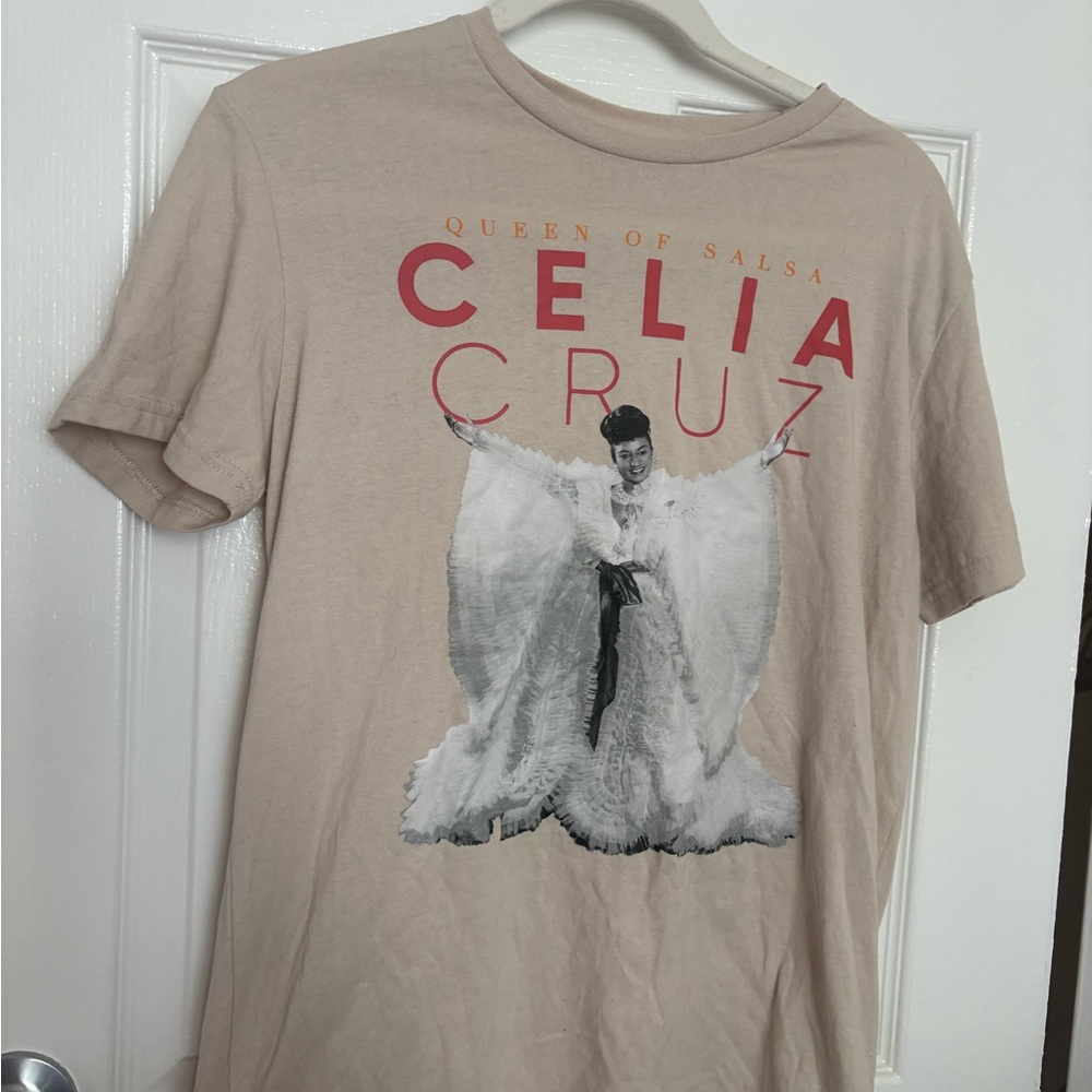Celia Cruz Graphic Beige T-Shirt